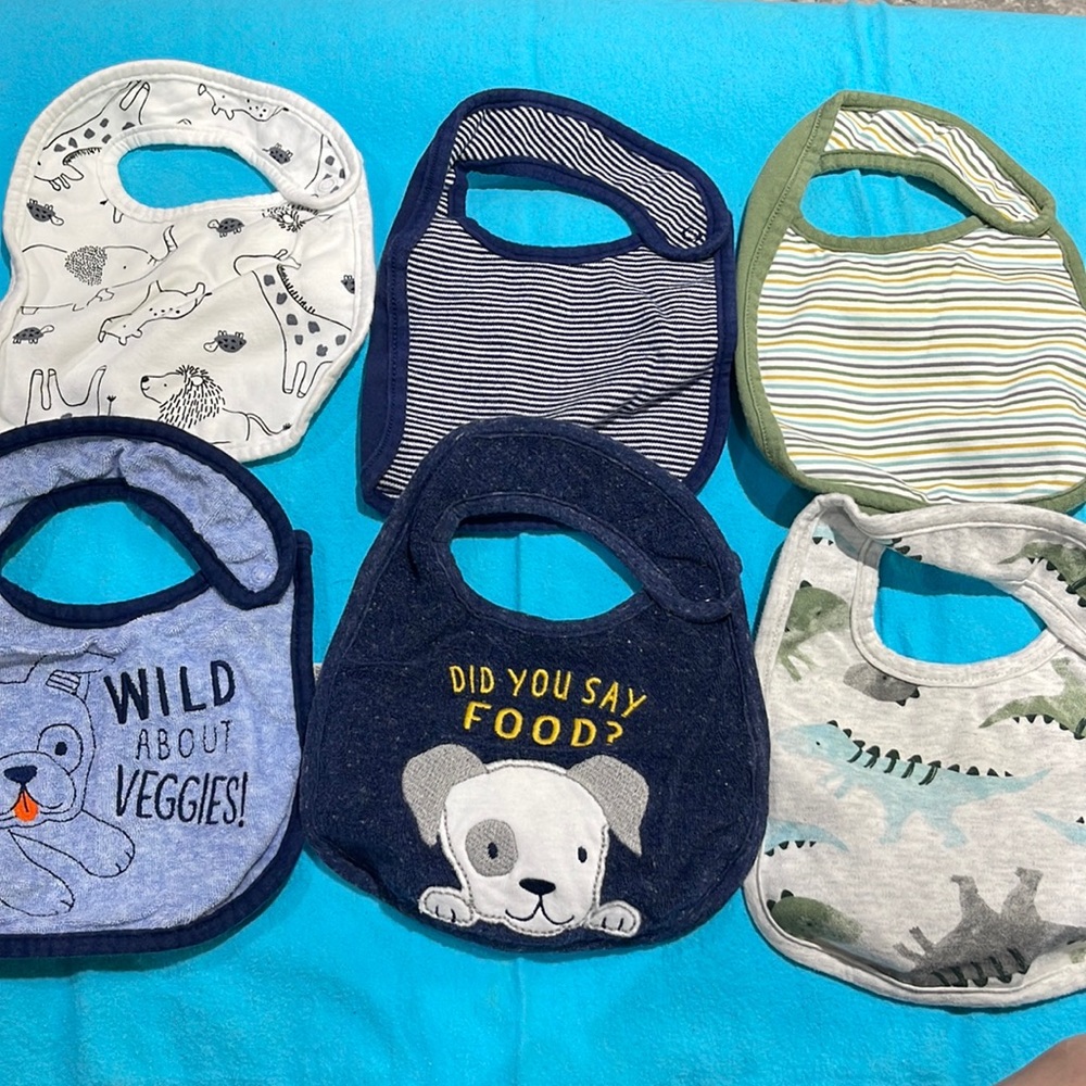 Bundle of 6 Carter’s Bibs